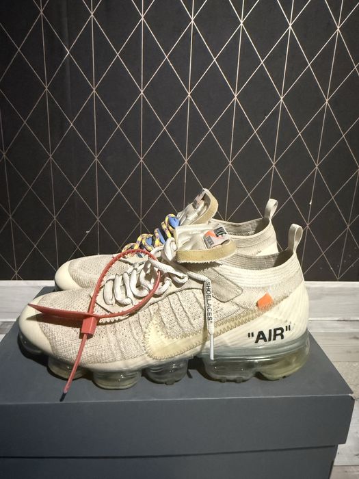 Nike vapormax off white