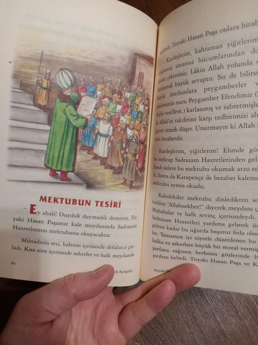 На турецком книжка