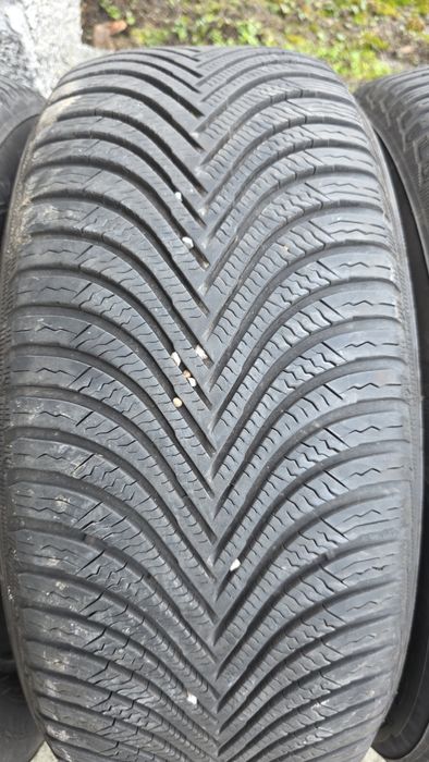 Зимни гуми Мишелин Алпин 5 225 55 17 ДОТ22