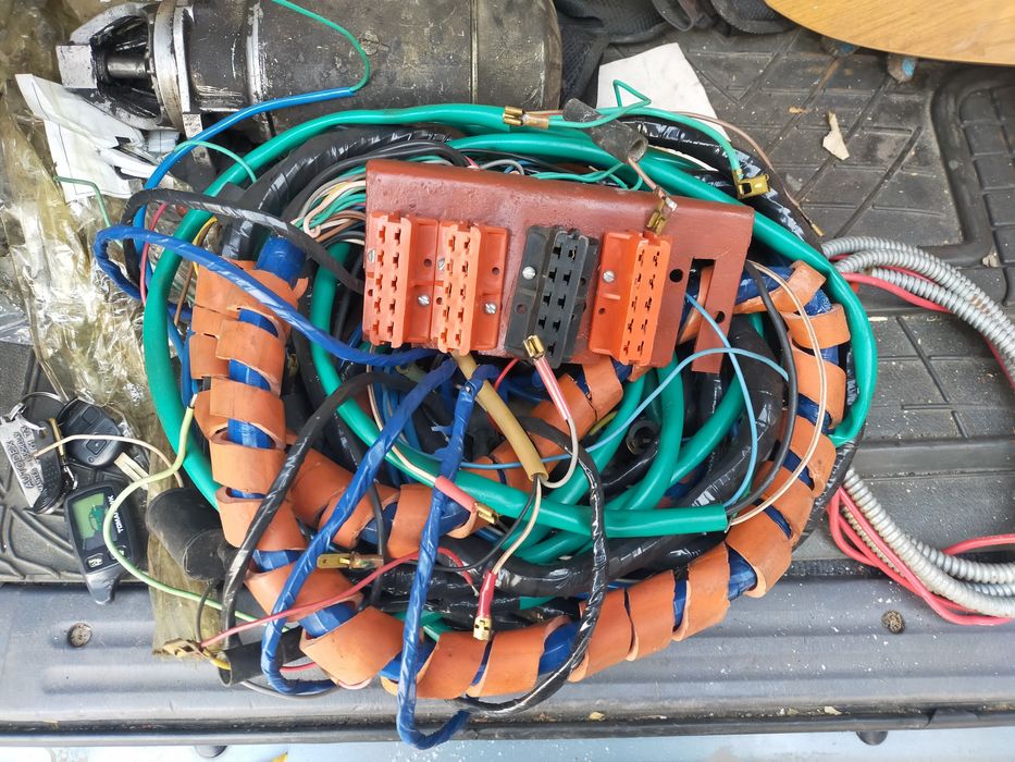 Татра 815 проводка