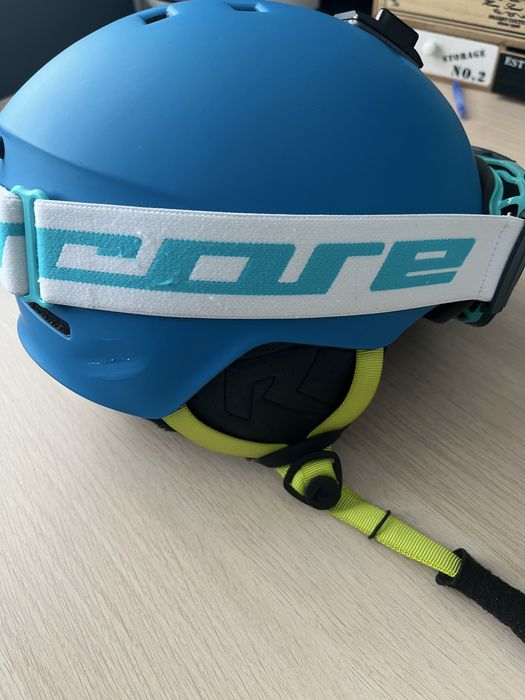 Casca ski cu ochelari