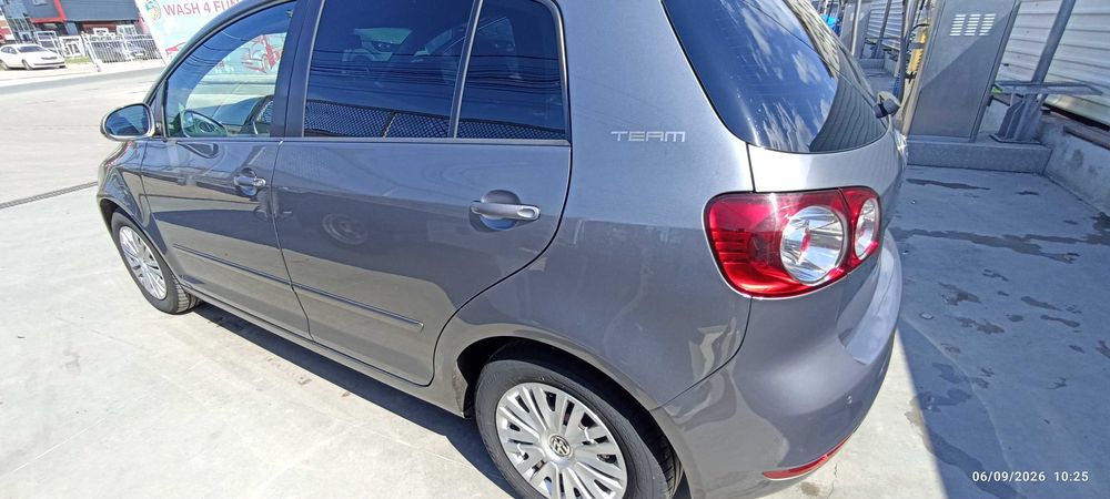 VOLKSWAGEN Golf Plus 2010 — imagine 4
