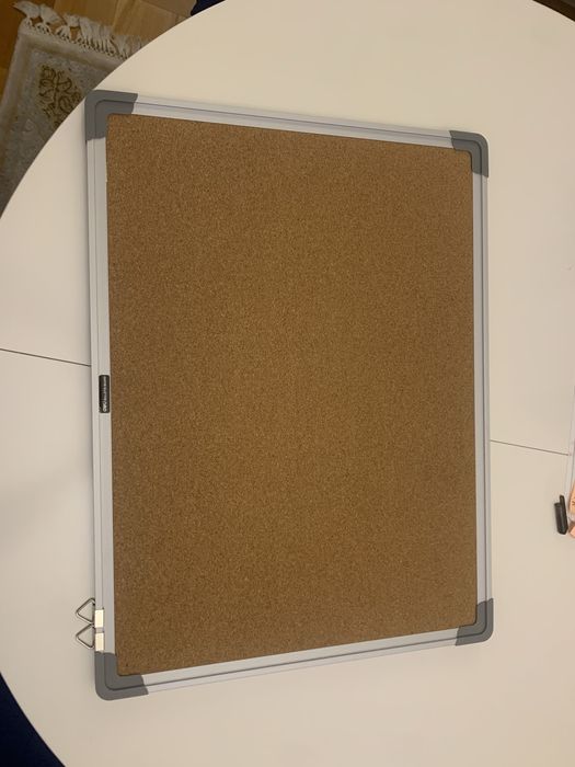 Panou pluta cu rama aluminiu, 45x 60 cm