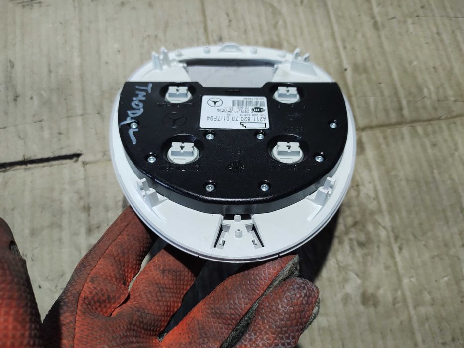 Заден Плафон Mercedes E class W211 V6 4matic Tmodel OM642