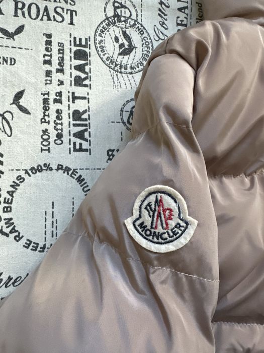 Moncler original дамско яке.M