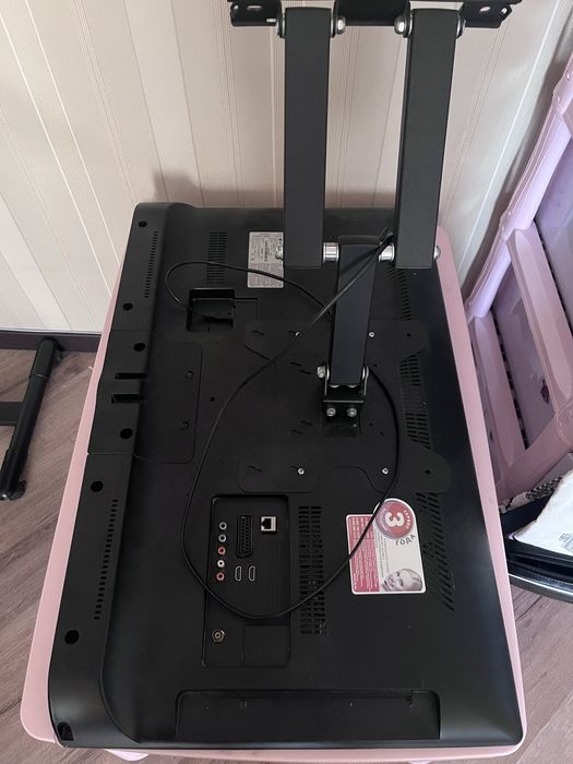 Продам телевизор