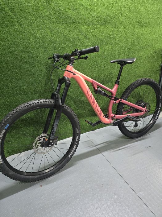 Canyon neuron 27.5  планински велосипед