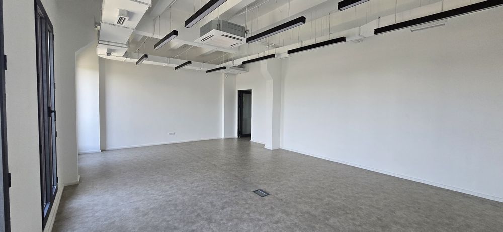 Сдаётся офисное помещение 175 кв метров