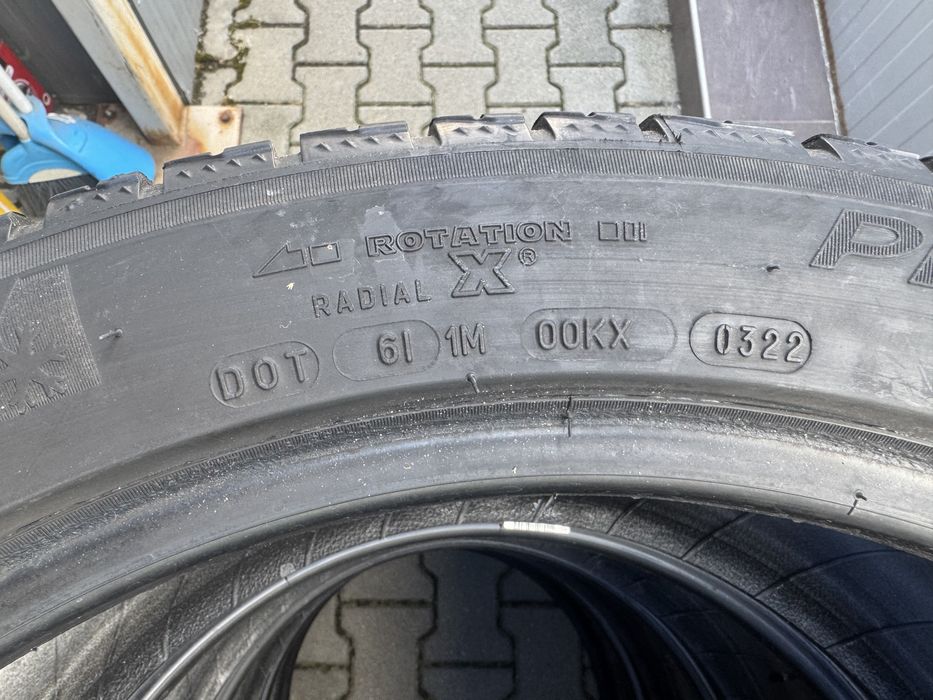 4бр Почти Нови Зимни Гуми Michelin 275/40/20