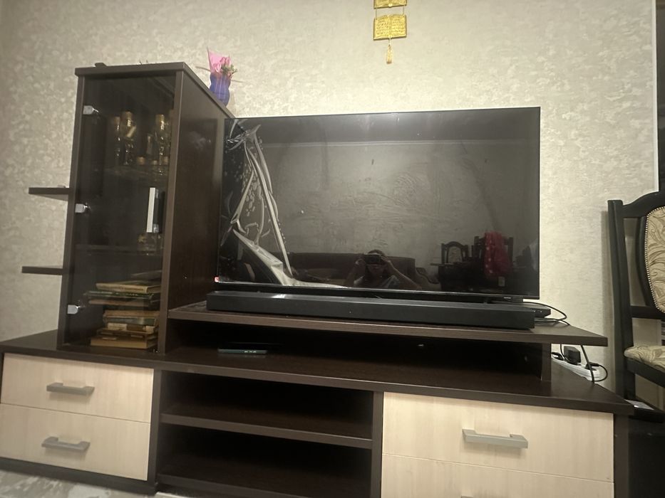 Тумба под телевизор,горка