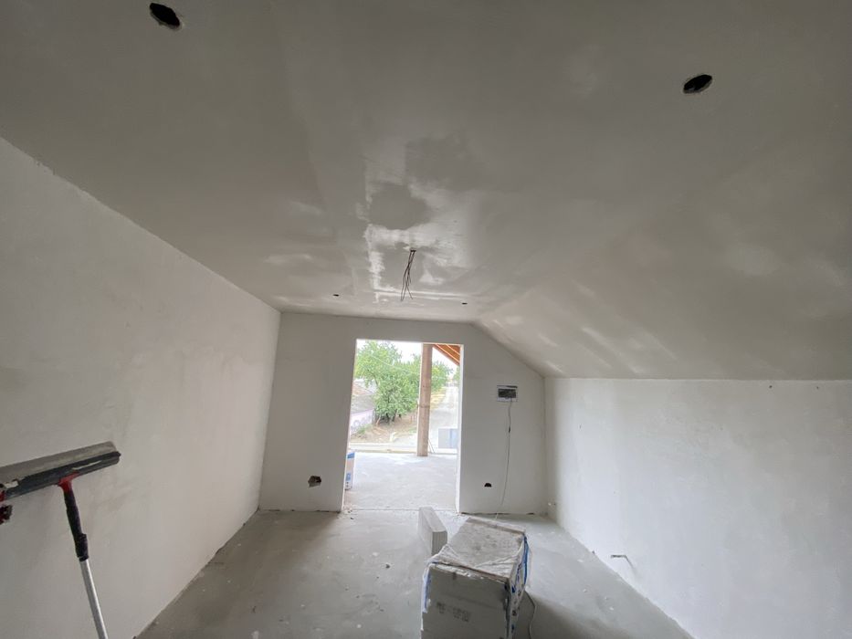 Prestari servicii constructii