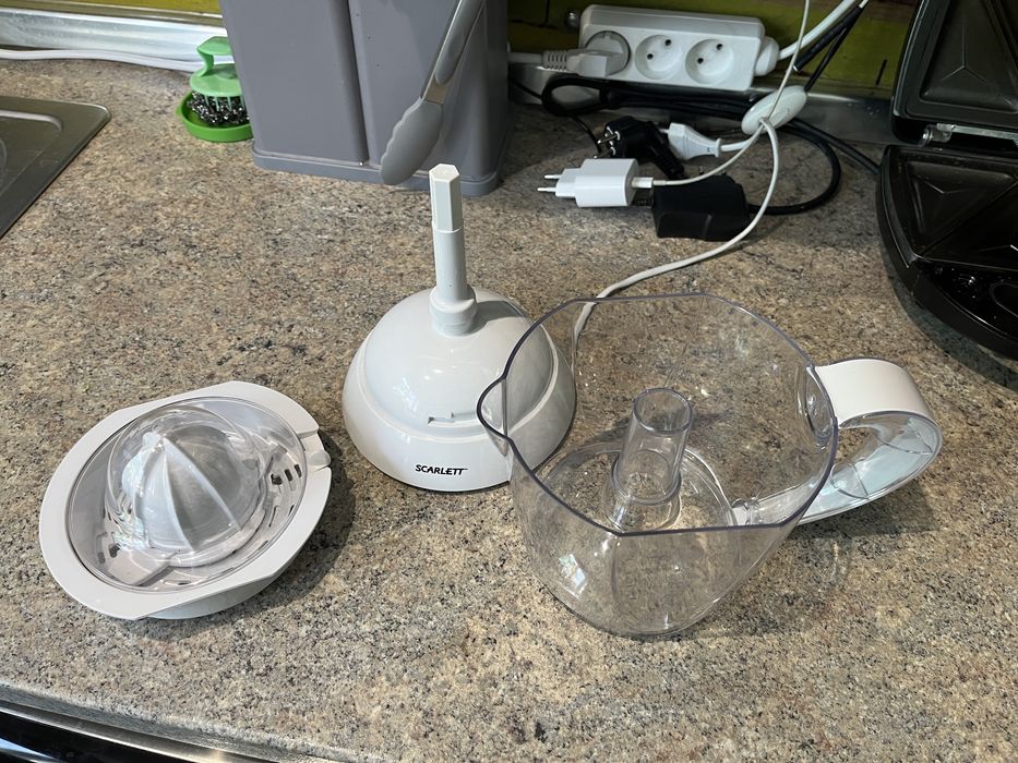 Соковыжималка цитрусовых