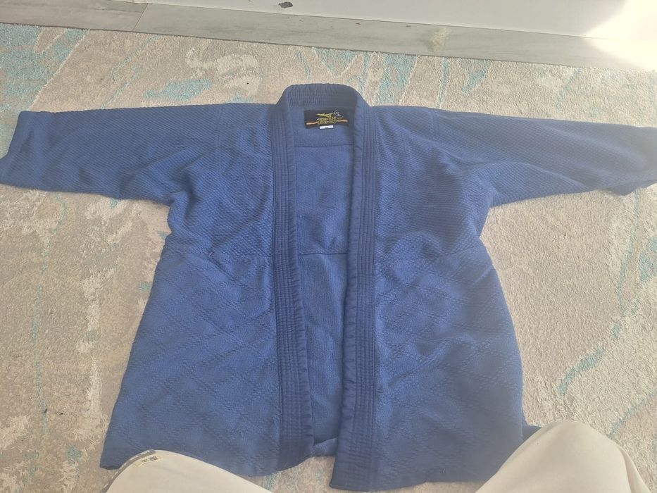 Дзюдо кэмано размер:140