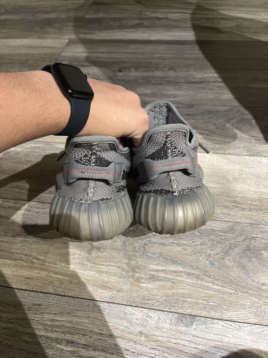 Yeezy beluga marimea 42 2/3