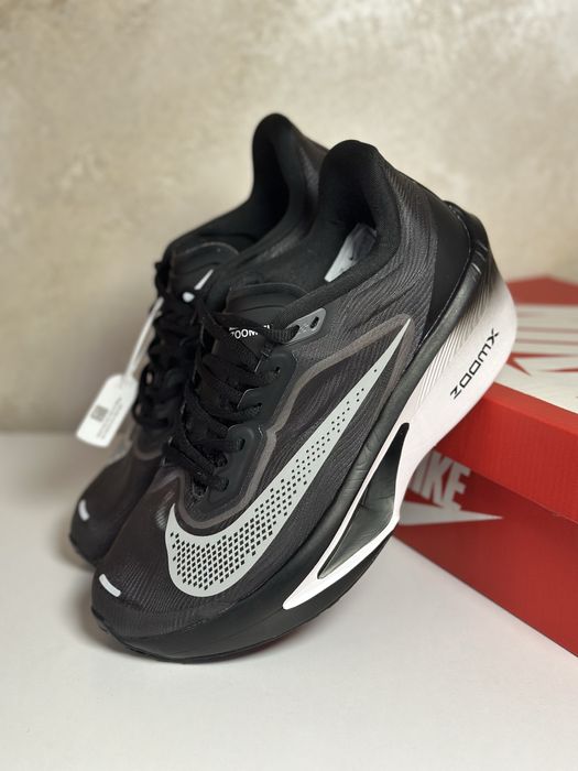 Налични! Мъжки маратонки Nike Zoom Fly 6