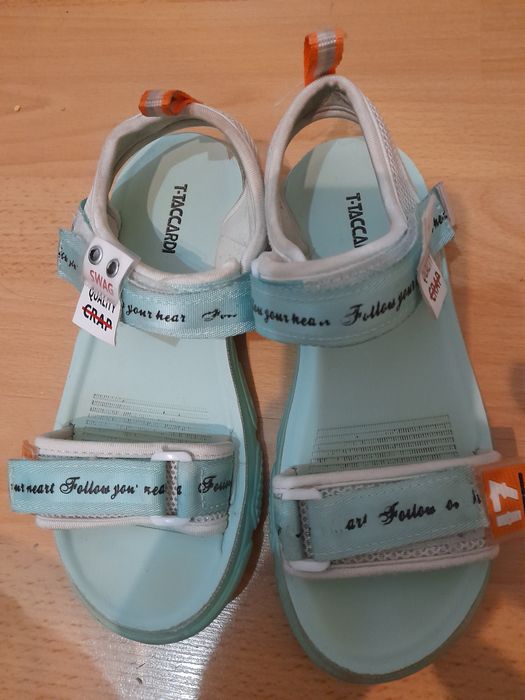 Сандалии 34-размер