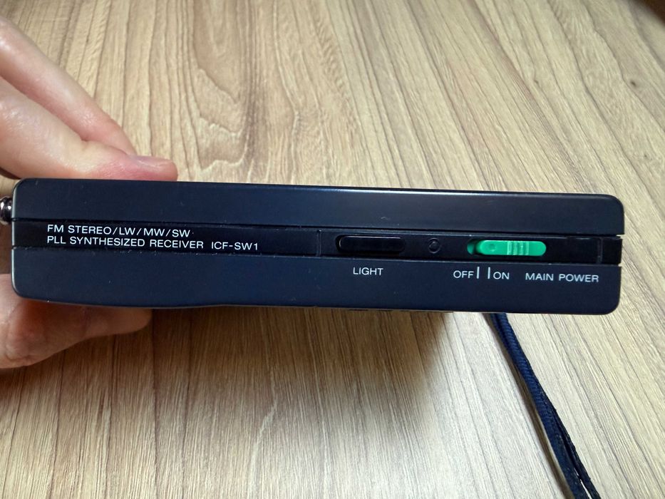 Receiver Sony ICF-SW1