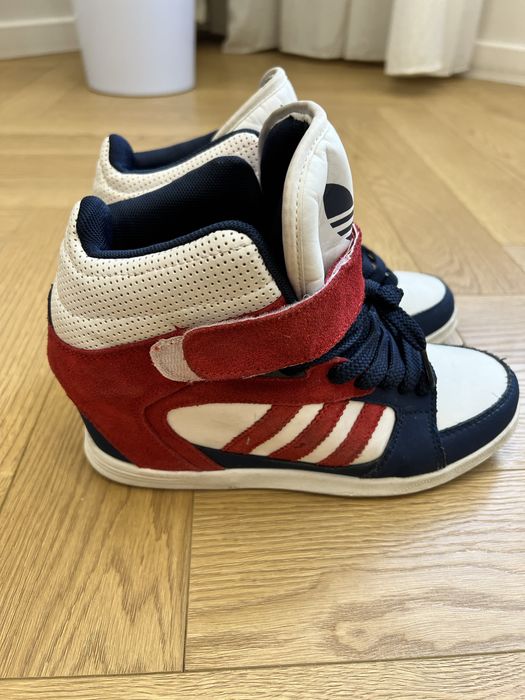 Продам кроссовки сникерсы Vintag Adidas РетроСтиль