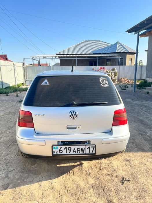 Volkswagen Golf 4