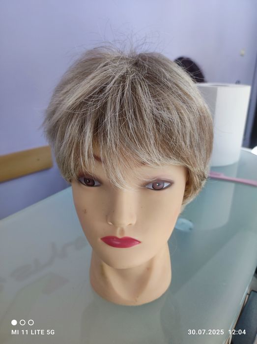 Perucă păr scurt blond