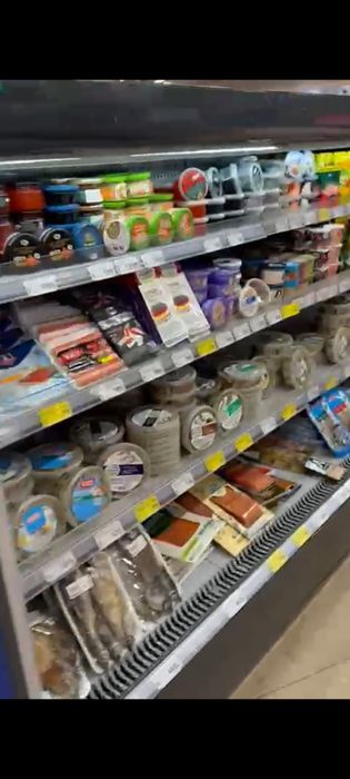 Пристенный холодильник