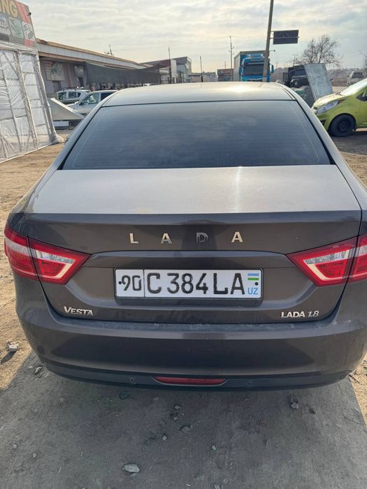 LADA Vesta 2018 garantiyagli
