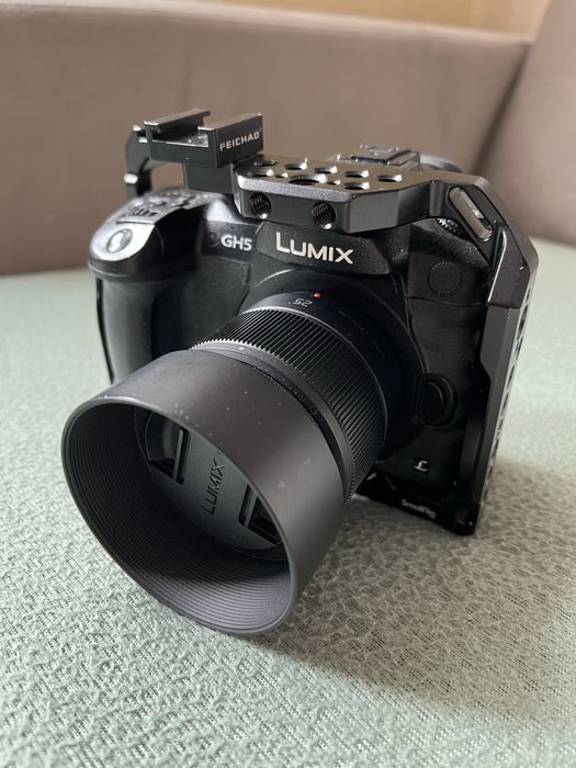 Panasonic GH5 + 25 1:7