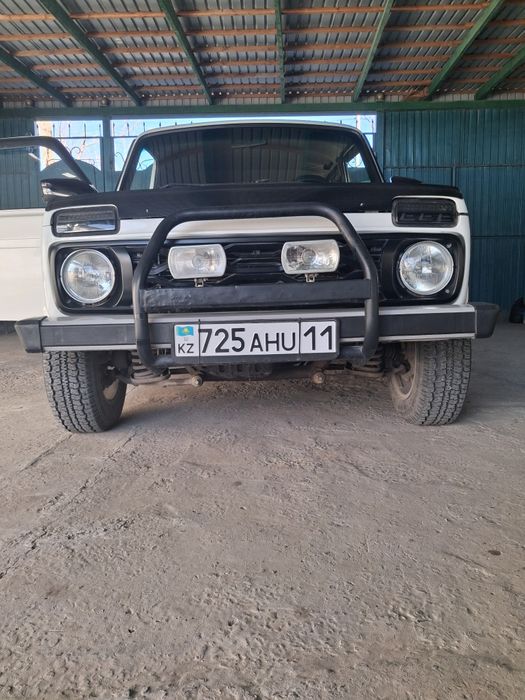 Нива 2121 продам