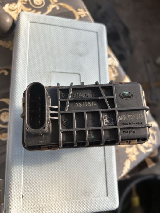 Actuator electronic turbina bmw e90