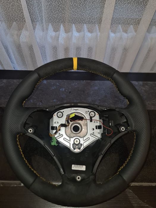 Volan Bmw e90 retapitat