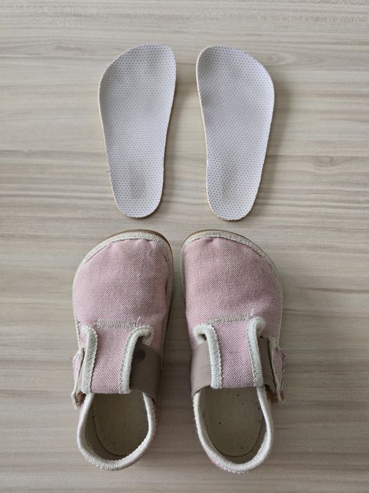 Pegres barefoot боси пантофи