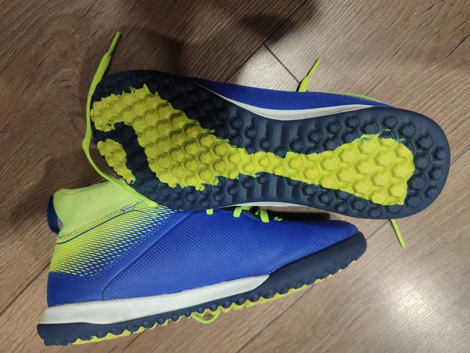 Стоножки за футбол