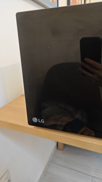 Cuptor cu microunde LG 1000 W