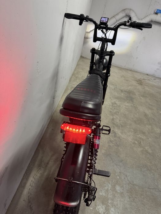 Bicicletă electrică 1000W,  autonomie mare, stare excelenta, capacitate 2 persoane