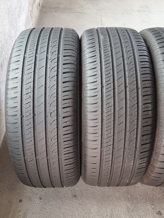 215/55/17 Barum 4Броя: 100€ 5.5мм 2021година