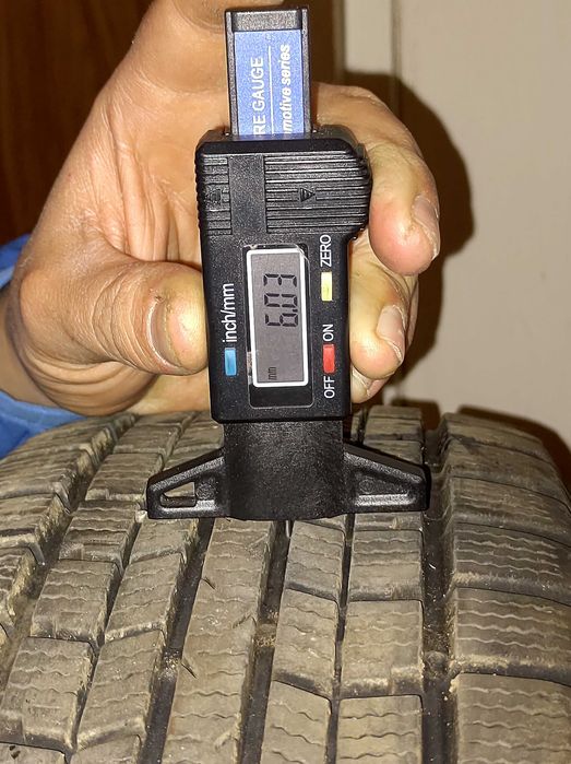 Зимни гуми карани само един сезон.