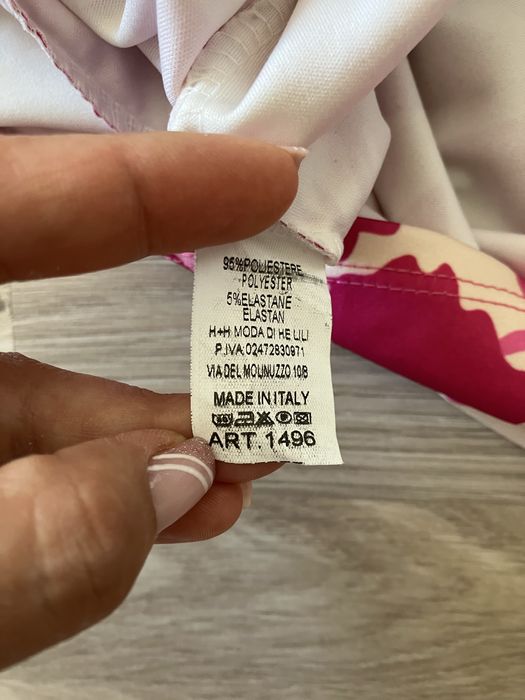 Rochie superba pe umar