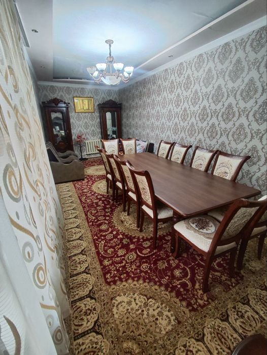 Hovli sotiladi 2 sotok