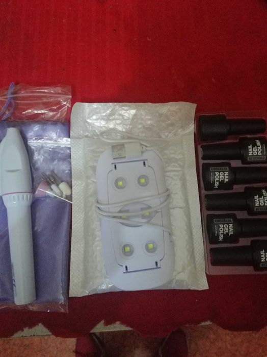 Комплект за маникюр /педикюр