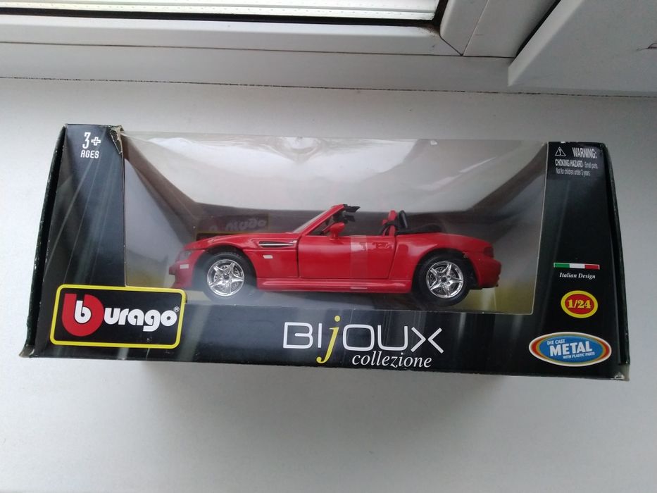 Модель BMW родстер в масштабе 1/24