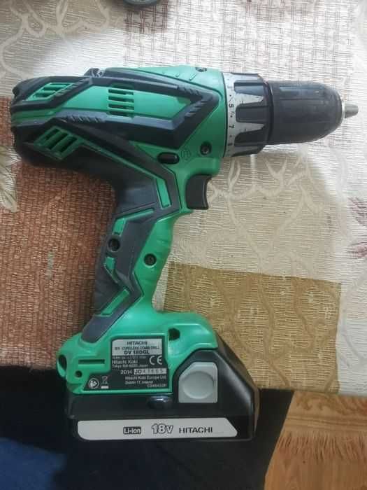 Винтоверт HITACHI   dv 18dgl