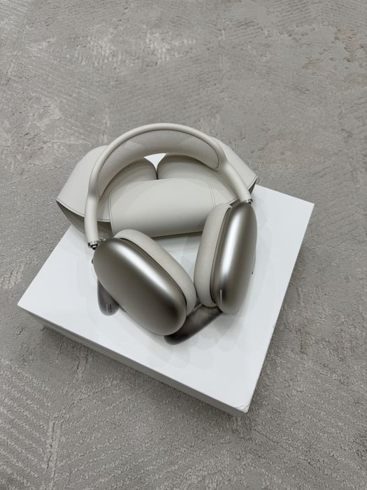 Airpods max 2.