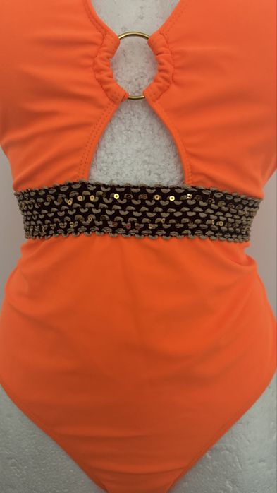 Costum de baie intreg nou marimea M