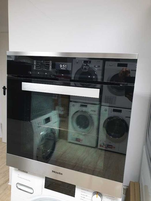 XL - 76L - Miele Фурна с пиролиза за вграждане