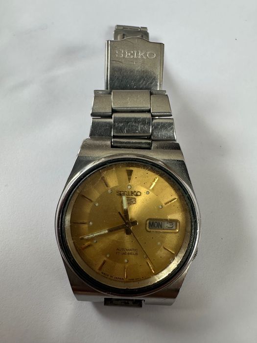 Seiko 5 Automatic.