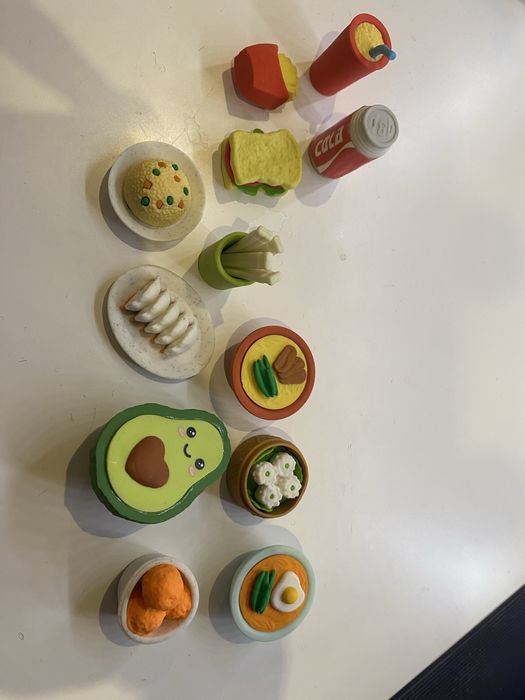 Разглабящи се гумички  във форма на храни