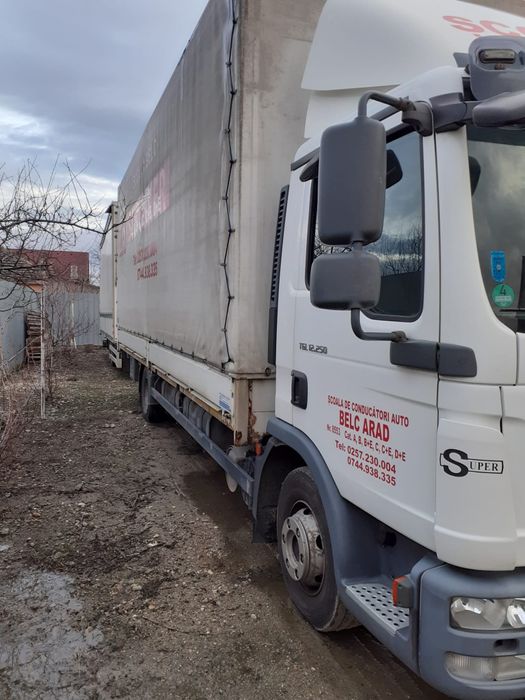 Vând camon marca MAN