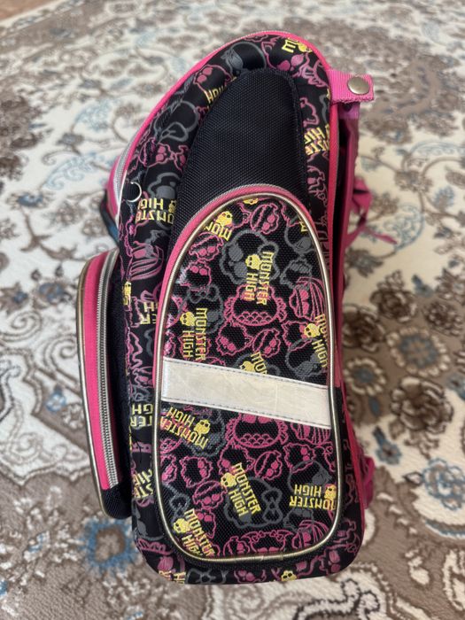 Школьный рюкзак Monster High