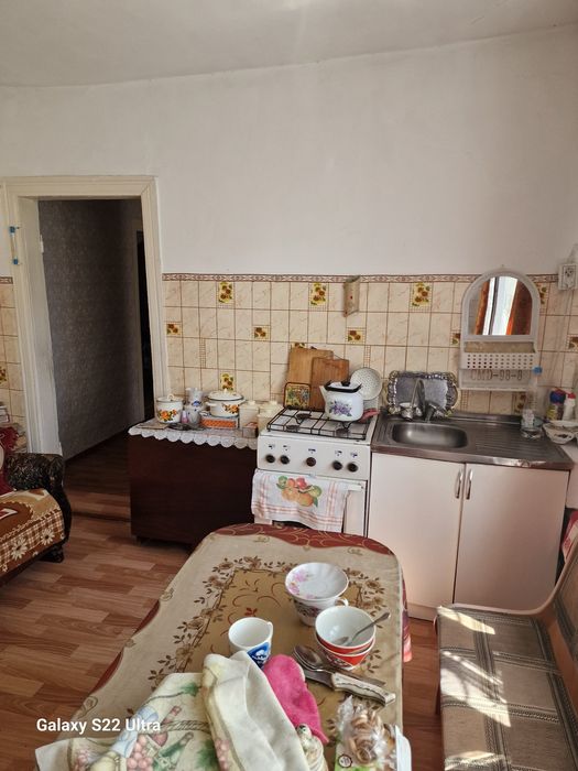 Продам дом в центре города Шу.