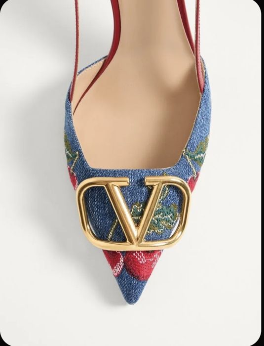 Продам туфли VALENTINO